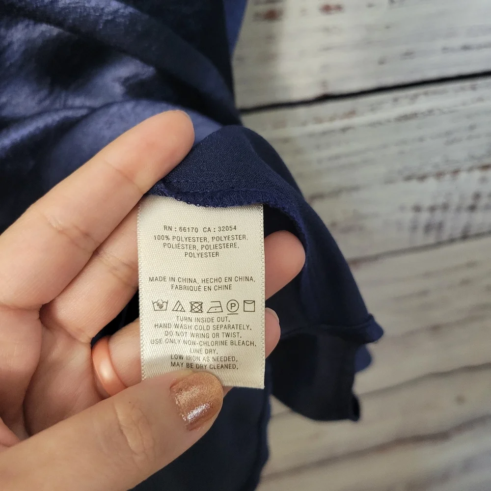 ANTHROPOLOGY Maeve S8 Sleveless Blue Tie Neck Blouse - Picture 9 of 12